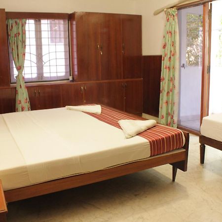 Happy Planet Bed & Breakfast Chennai Exterior photo