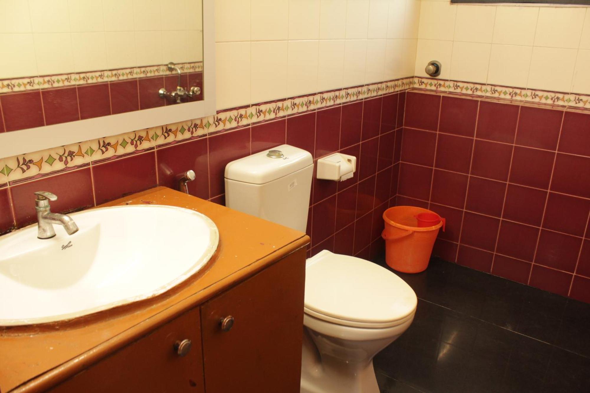 Happy Planet Bed & Breakfast Chennai Exterior photo